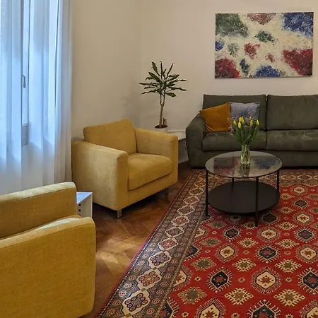 Ca Roson Exclusive In Heart Of Apartment